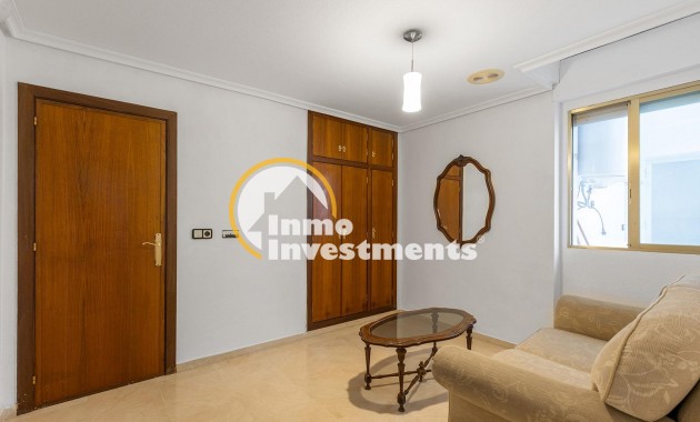 Resale - Apartment - Torrevieja - Beach