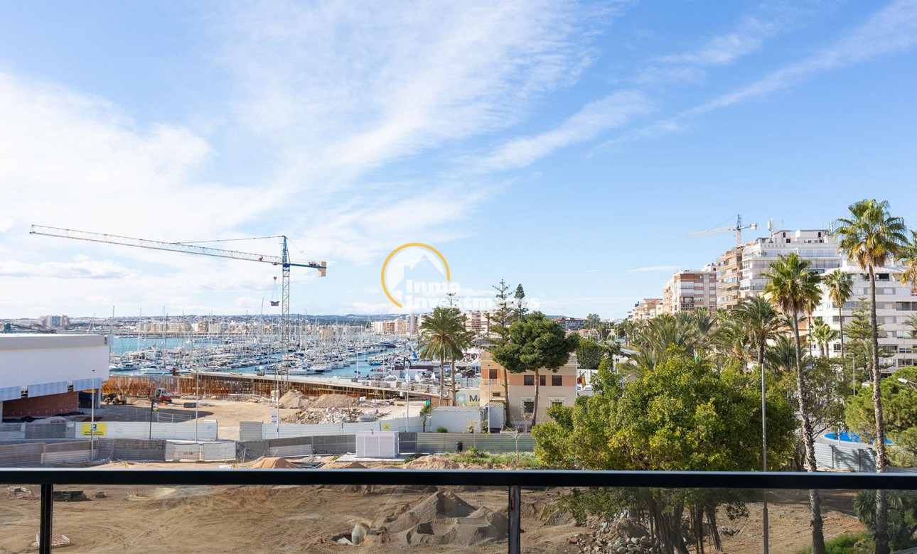 Resale - Apartment - Torrevieja - Beach