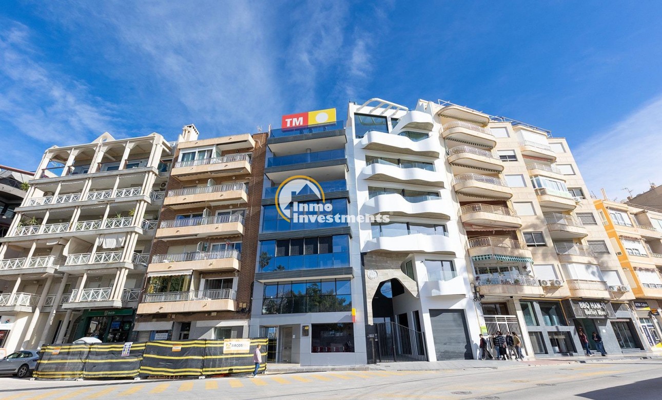 Resale - Apartment - Torrevieja - Beach