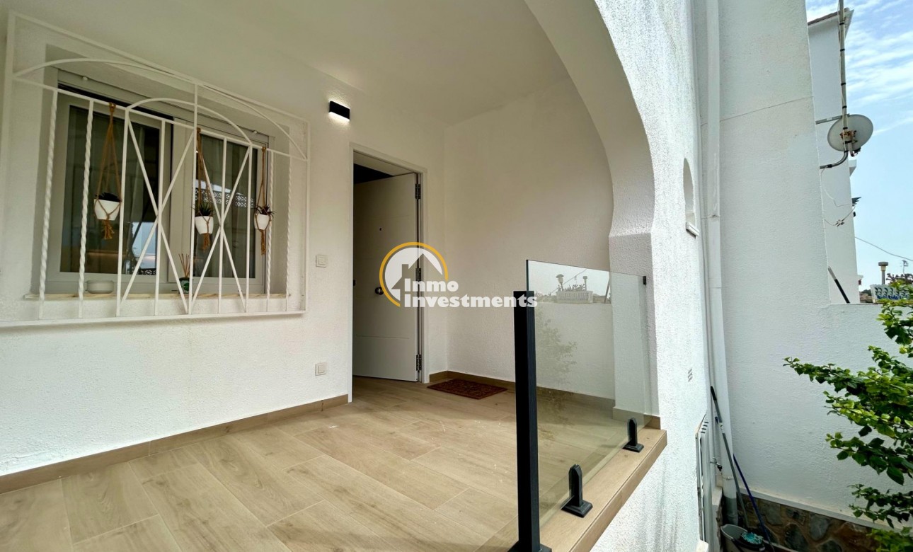 Resale - Apartment - Villamartin - Blue Hill