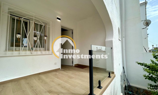 Resale - Apartment - Villamartin - Blue Hill