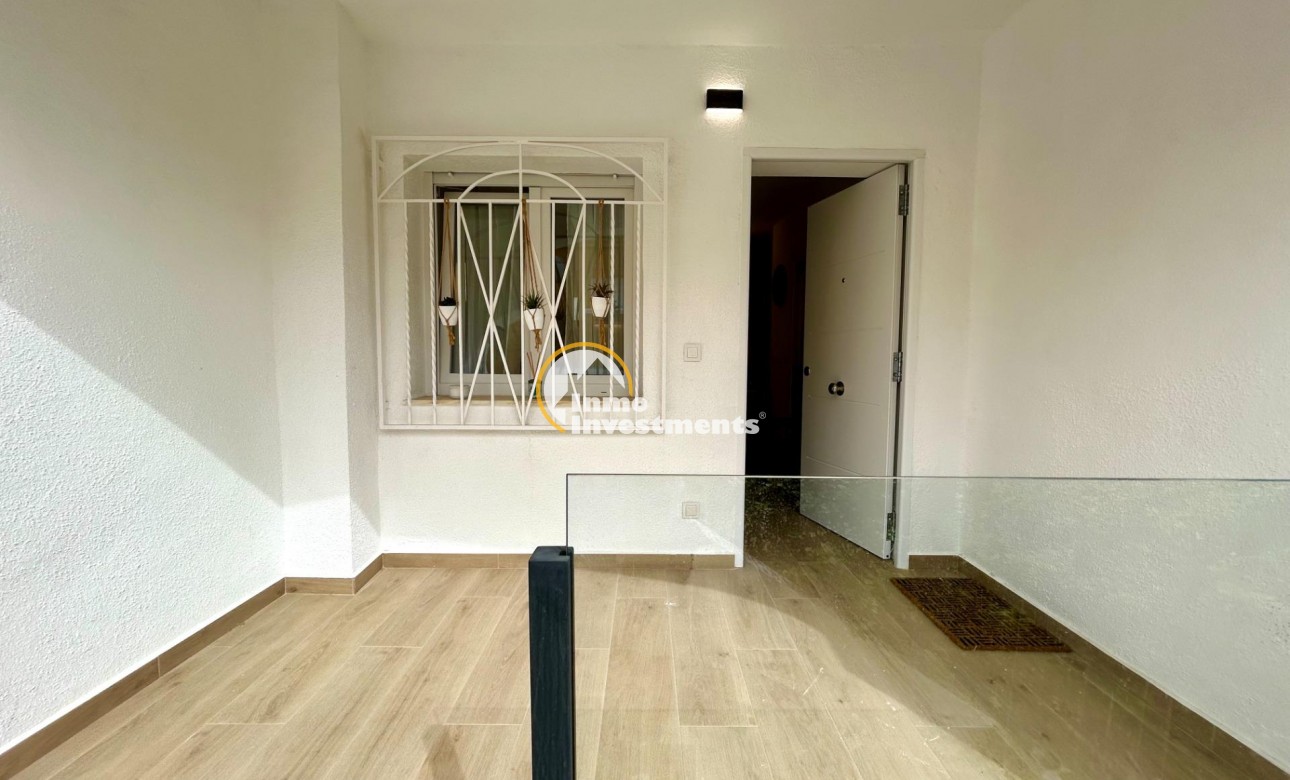 Resale - Apartment - Villamartin - Blue Hill