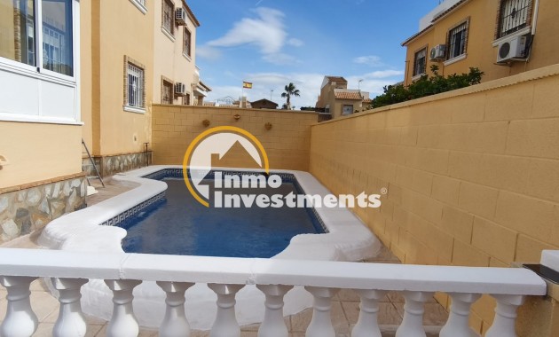 Resale - Town house - Ciudad Quesada