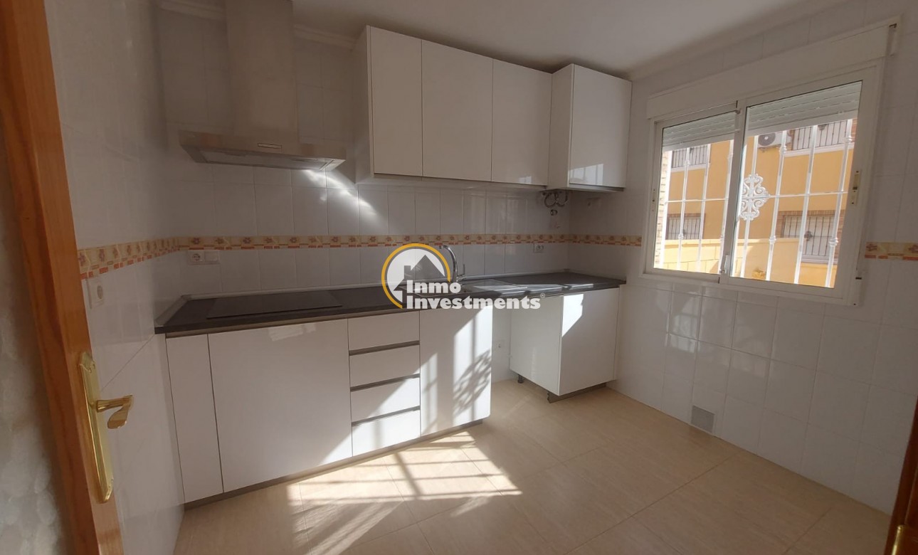 Resale - Town house - Ciudad Quesada