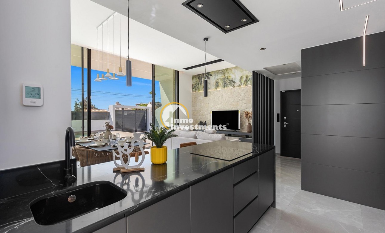 Resale - Villa - Torrevieja - Los Balcones - Los Altos del Edén