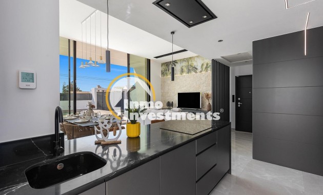 Resale - Villa - Torrevieja - Los Balcones - Los Altos del Edén