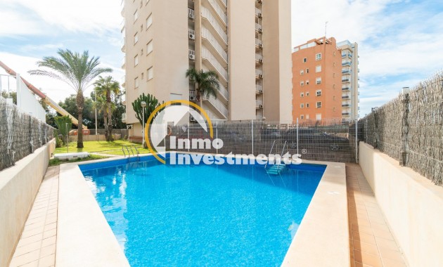 Resale - Apartment - Guardamar del Segura - puerto deportivo