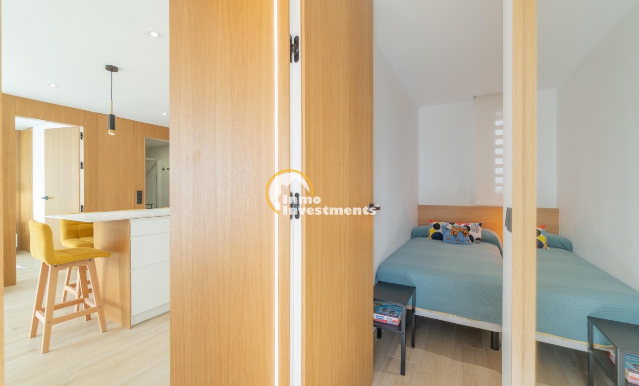 Resale - Apartment - Guardamar del Segura - puerto deportivo