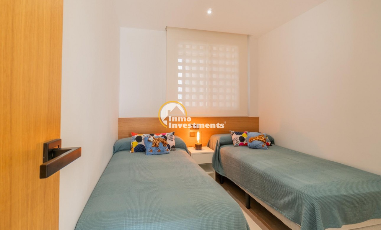 Resale - Apartment - Guardamar del Segura - puerto deportivo