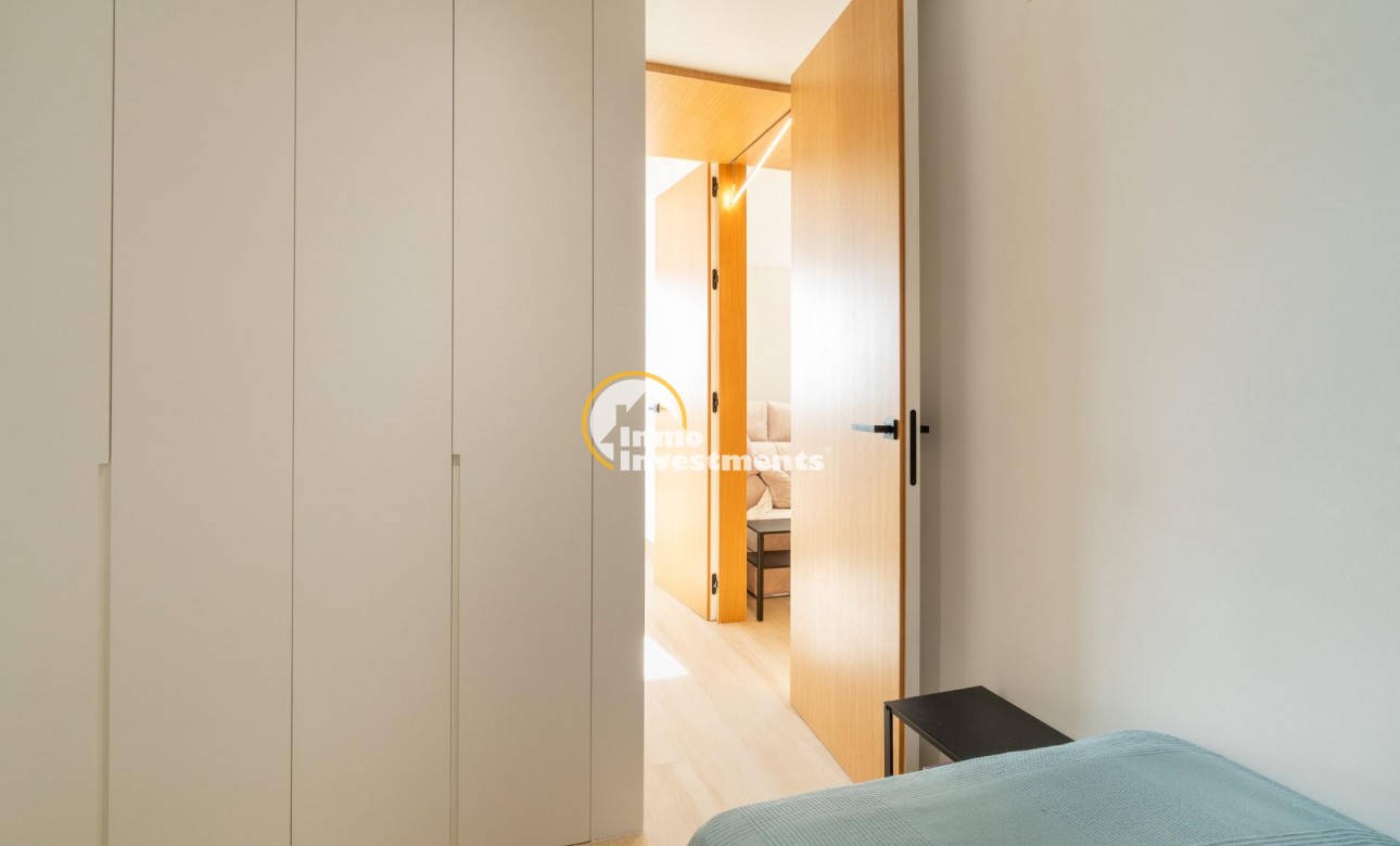 Resale - Apartment - Guardamar del Segura - puerto deportivo