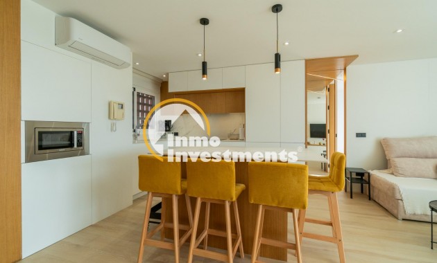 Resale - Apartment - Guardamar del Segura - puerto deportivo