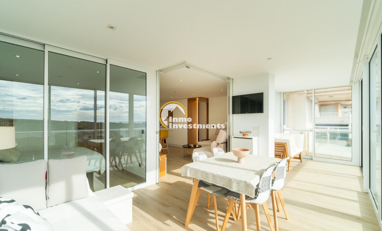 Resale - Apartment - Guardamar del Segura - puerto deportivo