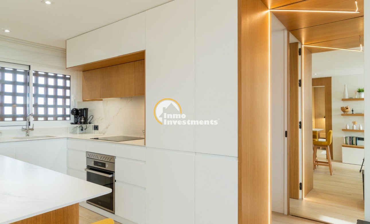 Resale - Apartment - Guardamar del Segura - puerto deportivo