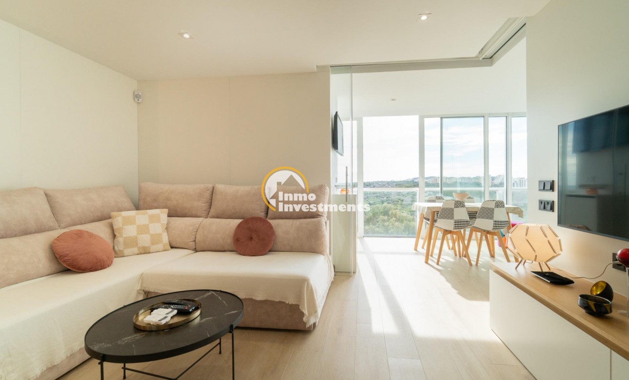 Resale - Apartment - Guardamar del Segura - puerto deportivo