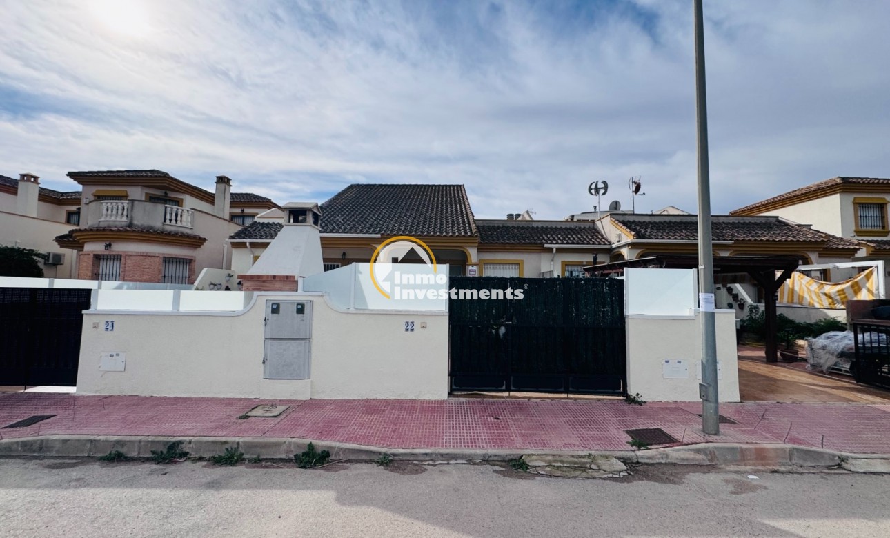 Till salu - Town house - Daya Nueva