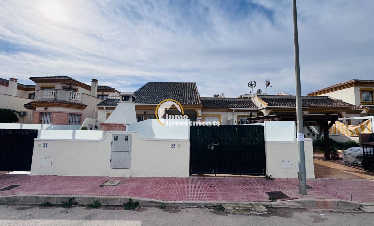 Till salu - Town house - Daya Nueva