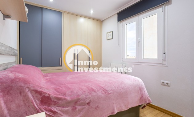 Reventa - Apartamento - Los Montesinos - Los montesinos