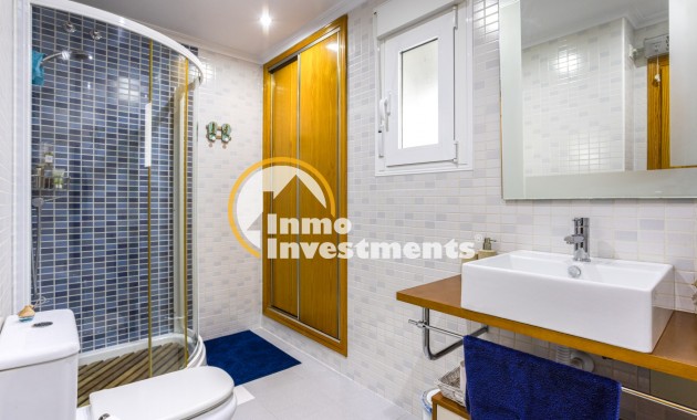 Reventa - Apartamento - Los Montesinos - Los montesinos