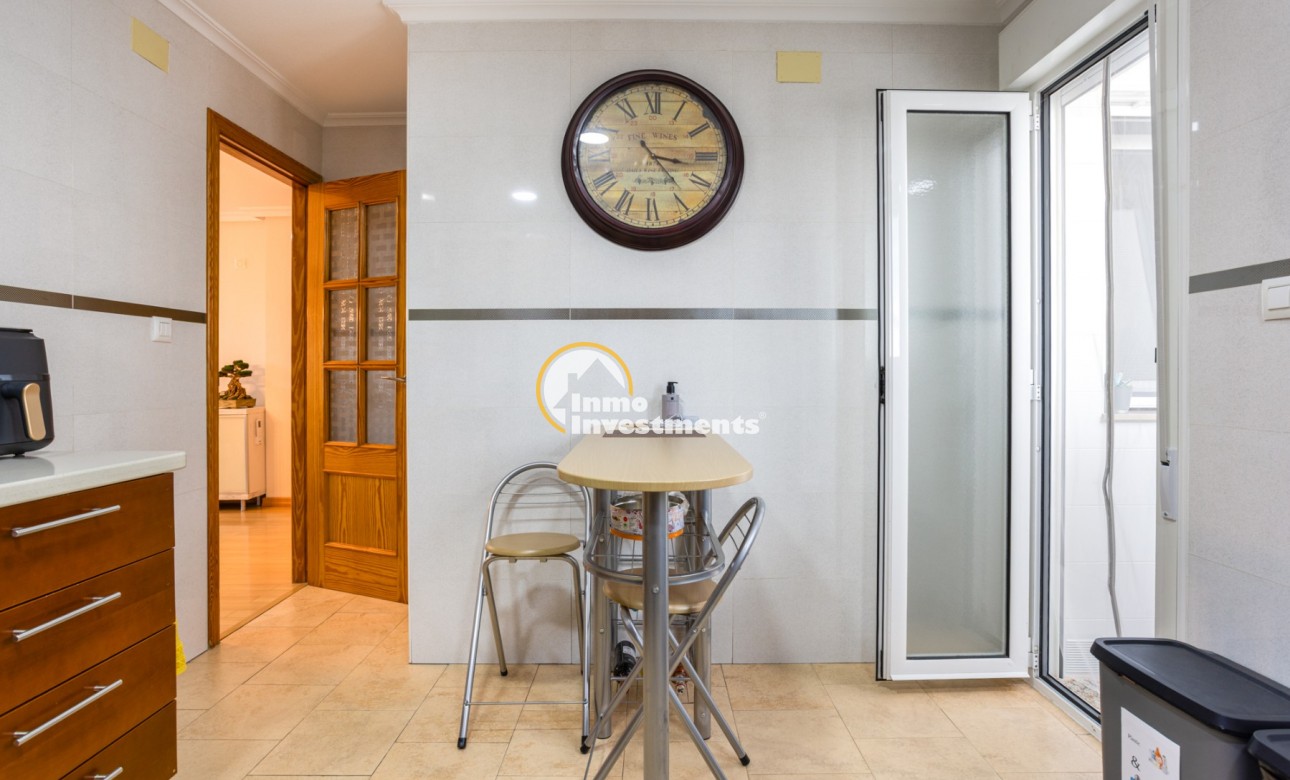 Reventa - Apartamento - Los Montesinos - Los montesinos