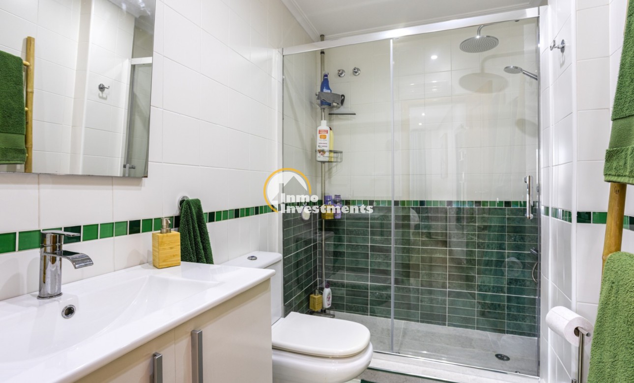 Reventa - Apartamento - Los Montesinos - Los montesinos