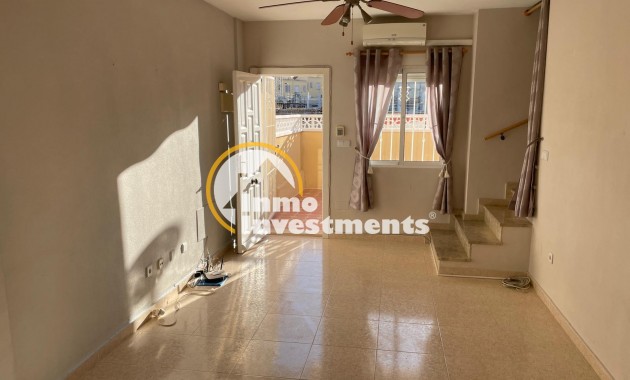 Till salu - Town house - Villamartin