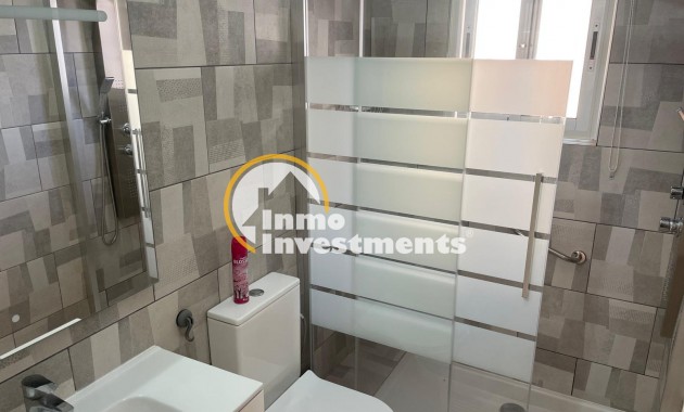 Till salu - Town house - Villamartin