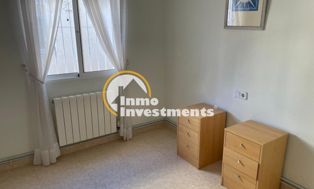 Till salu - Town house - Villamartin