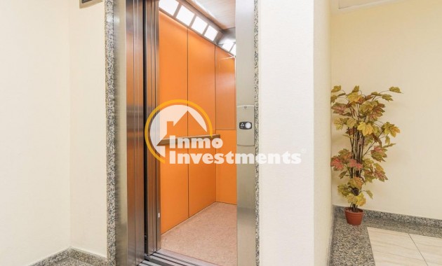 Till salu - Lägenhet - Torrevieja - Centro