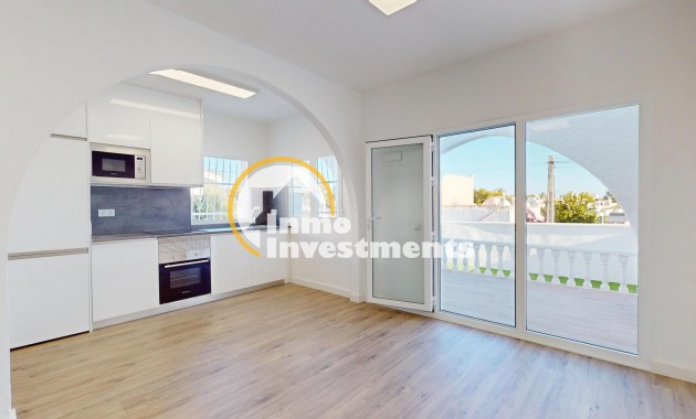 Till salu - Bungalow - Orihuela Costa - Blue Lagoon