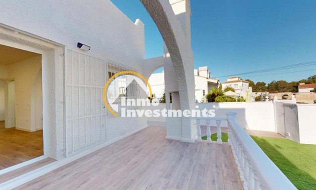 Till salu - Bungalow - Orihuela Costa - Blue Lagoon