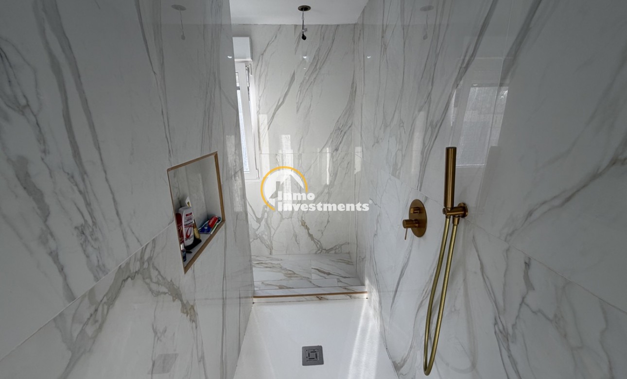 Resale - Villa - Villamartin - Las Filipinas