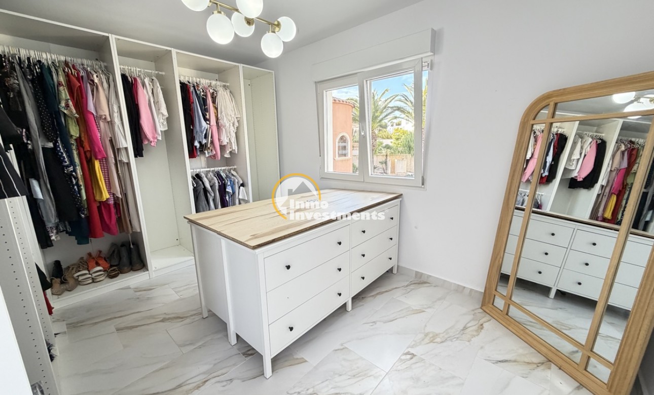 Resale - Villa - Villamartin - Las Filipinas