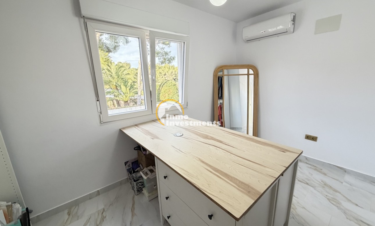 Resale - Villa - Villamartin - Las Filipinas