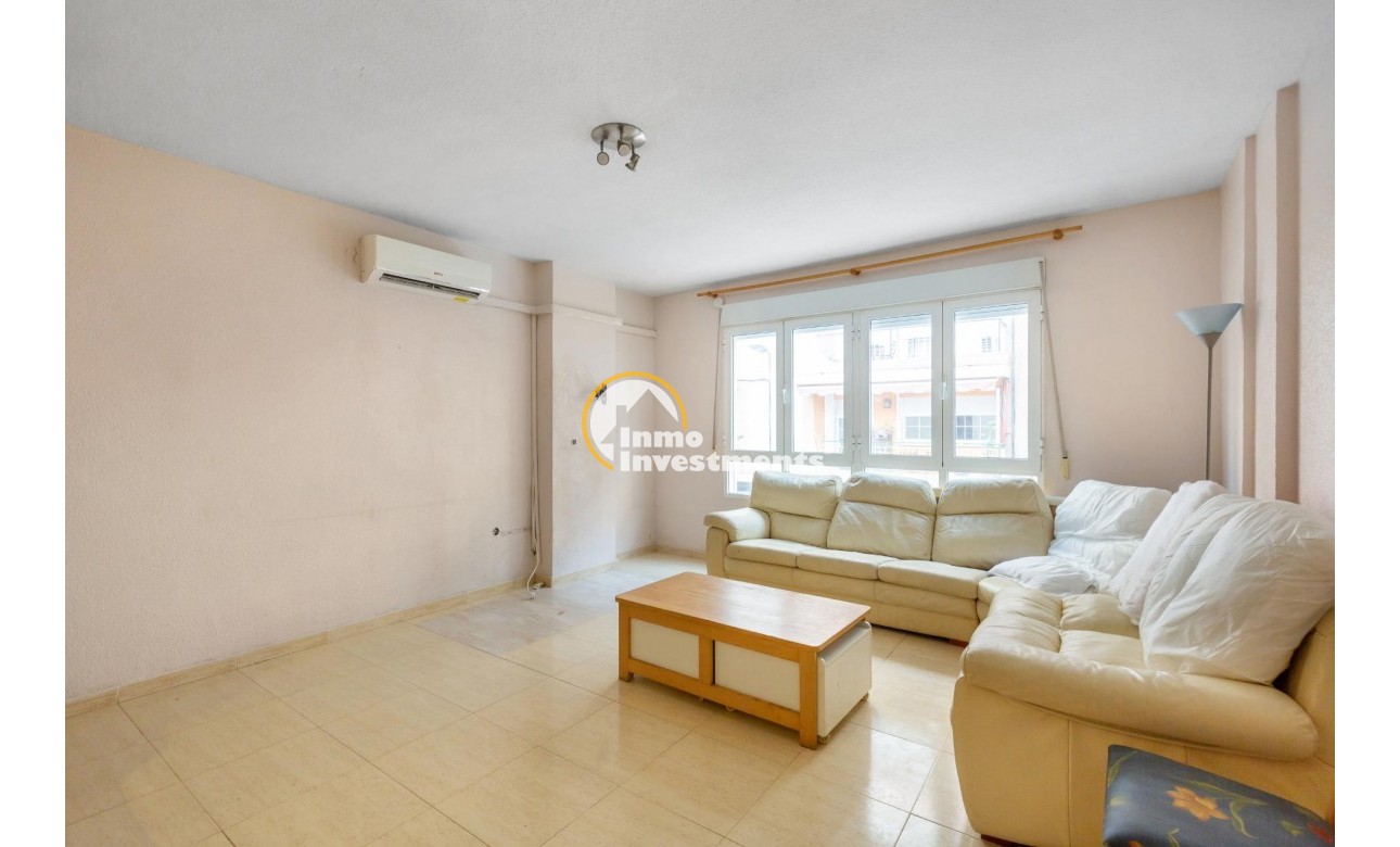Gebrauchtimmobilien - Apartment - Torrevieja - Centro - Muelle Pesquero
