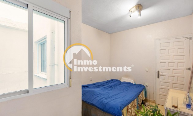 Gebrauchtimmobilien - Apartment - Torrevieja - Centro - Muelle Pesquero