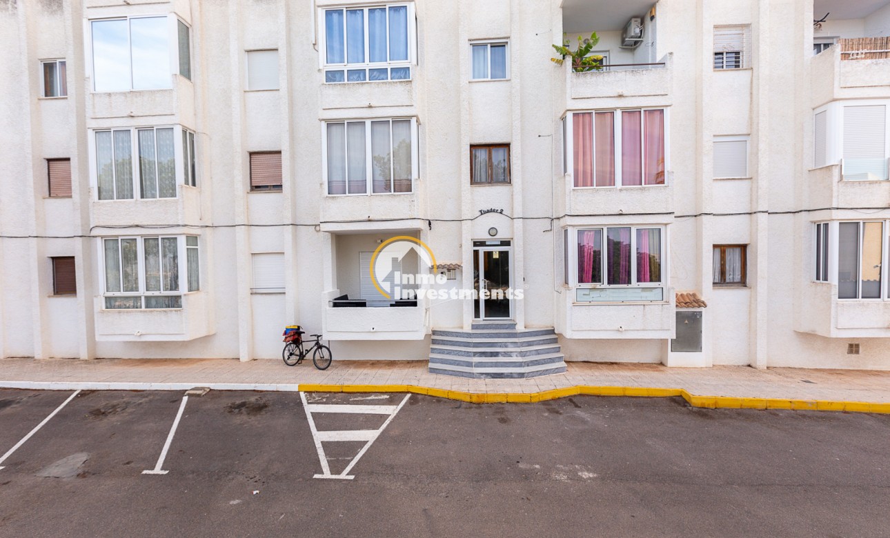 Resale - Apartment - Ciudad Quesada