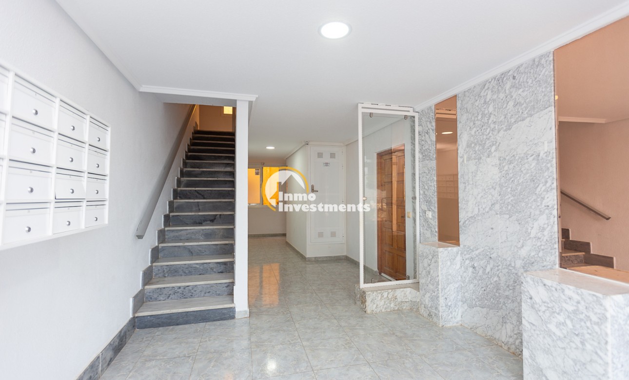 Resale - Apartment - Ciudad Quesada