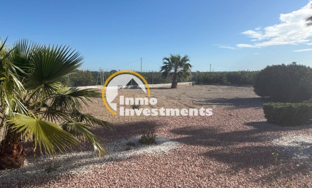 Resale - Villa - Albatera