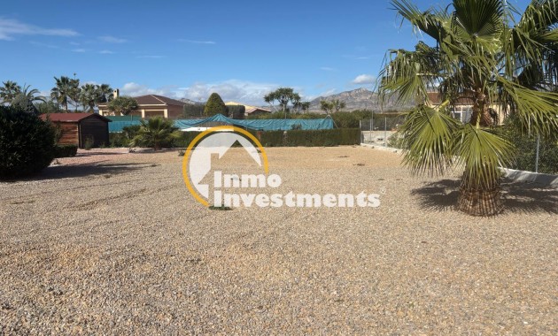 Resale - Villa - Albatera