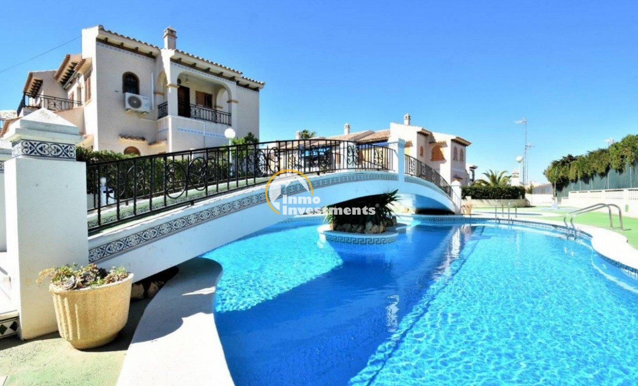 Resale - Apartment - La Mata