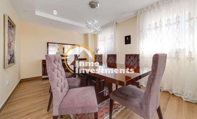 Gebrauchtimmobilien - Villa - Torrevieja - Los Balcones