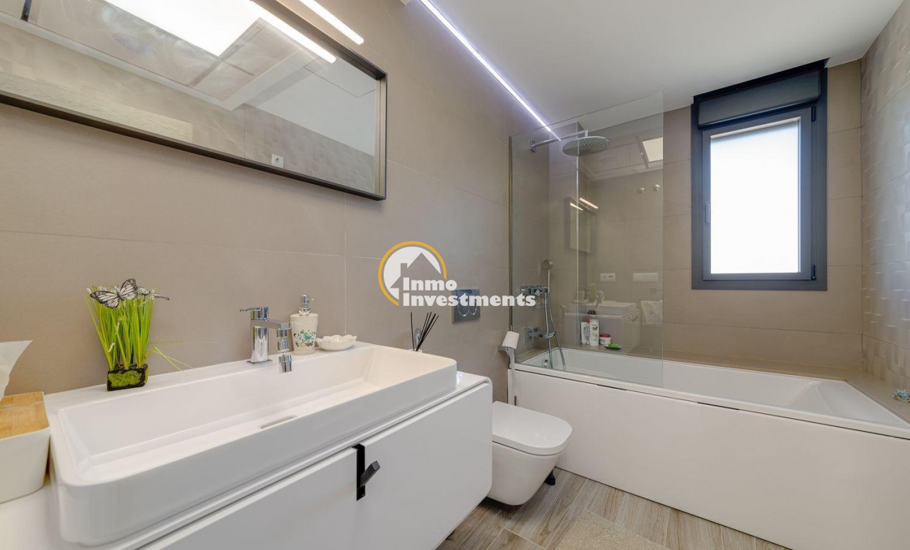 Gebrauchtimmobilien - Villa - Torrevieja - Los Balcones