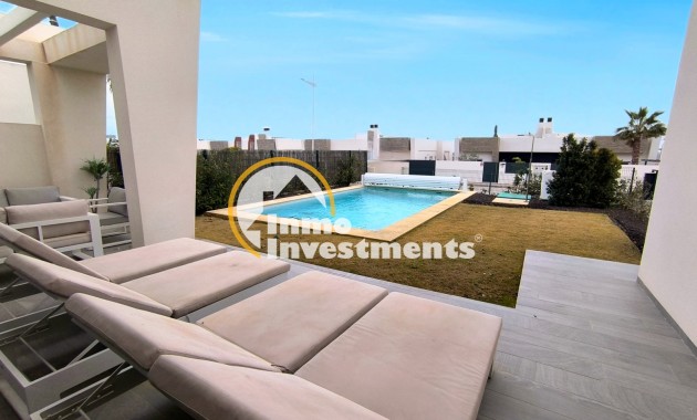 Resale - Villa - Algorfa - La Finca