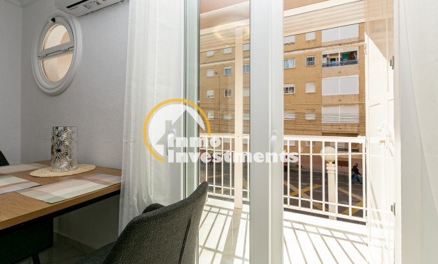 Resale - Apartment - La Mata