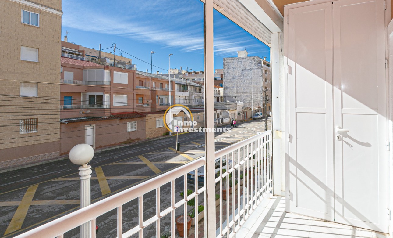 Resale - Apartment - La Mata