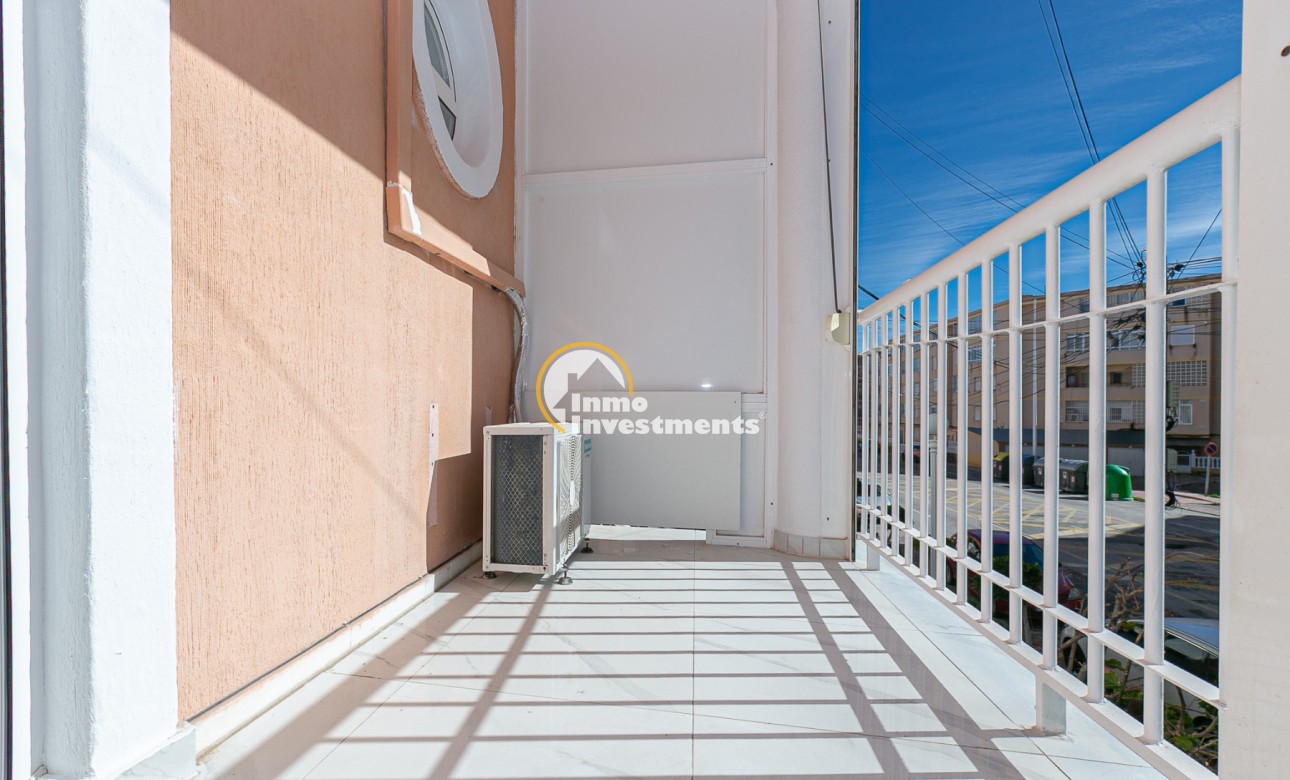 Resale - Apartment - La Mata