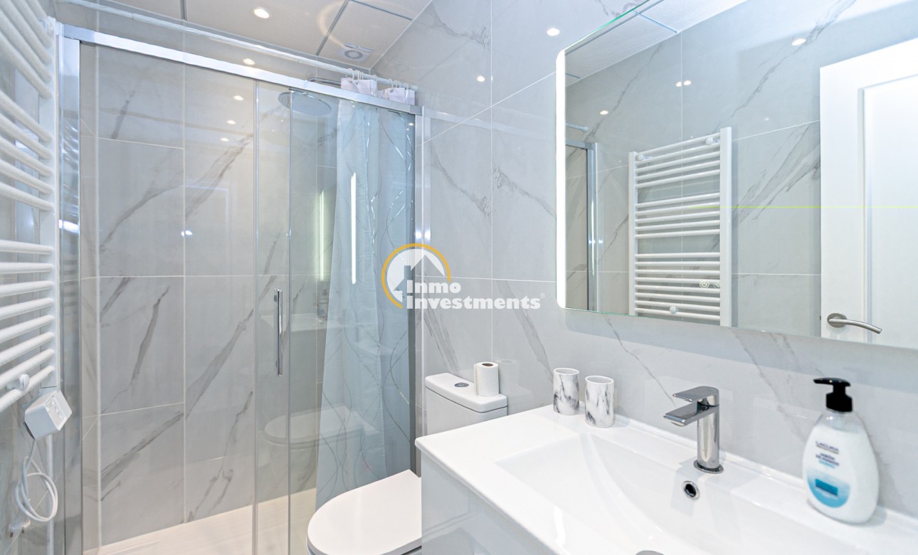 Resale - Apartment - La Mata