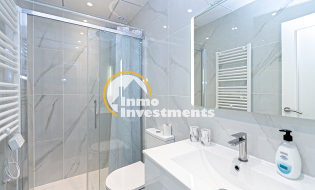 Resale - Apartment - La Mata