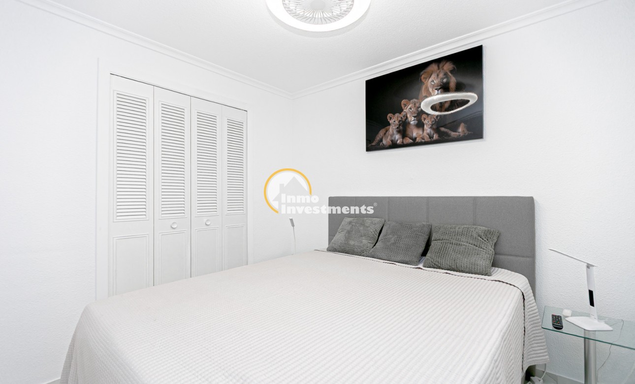 Resale - Apartment - La Mata