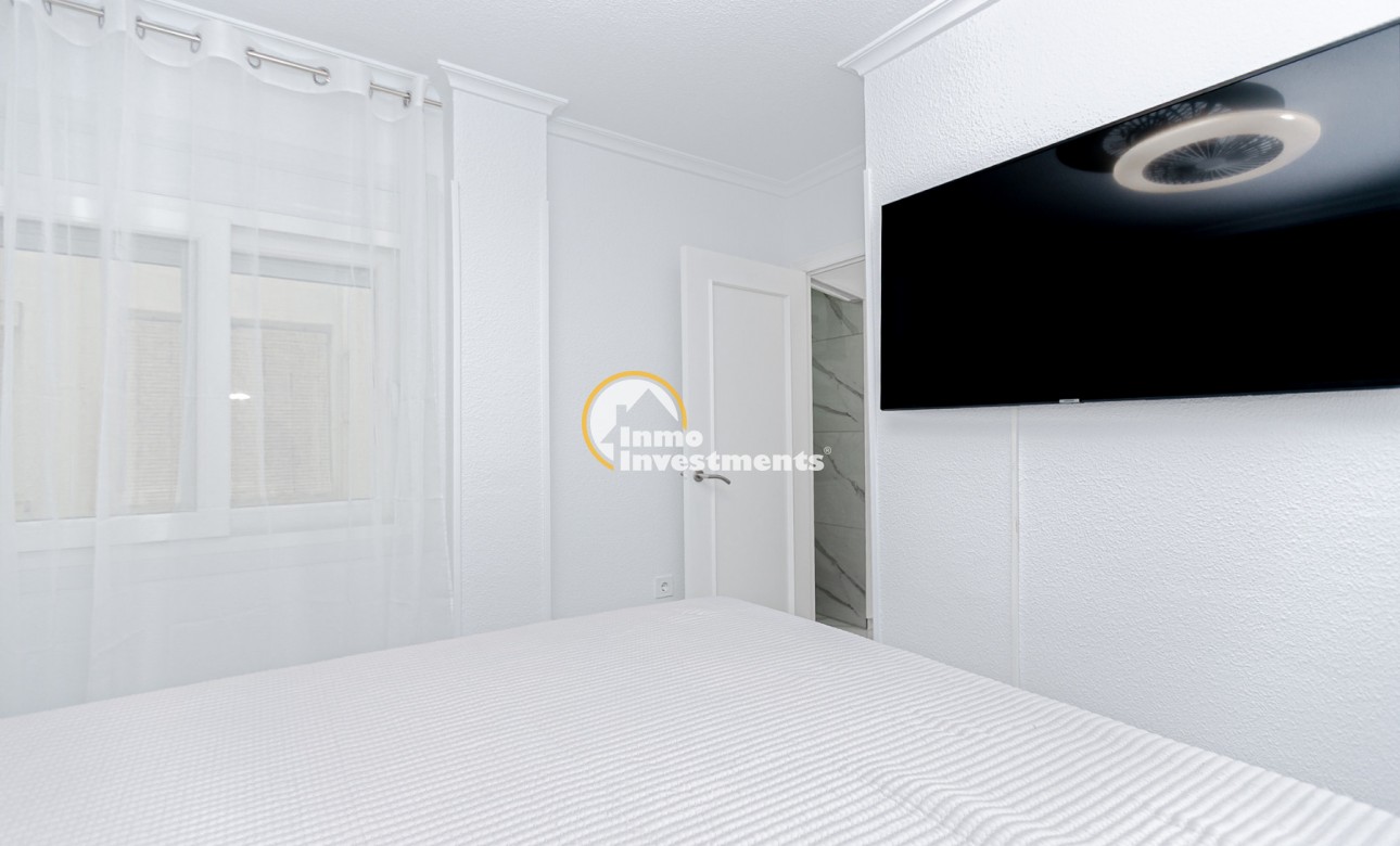 Resale - Apartment - La Mata